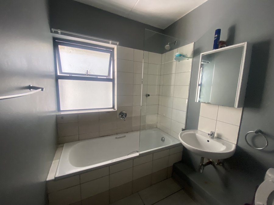 To Let 2 Bedroom Property for Rent in Aan de Wijnlanden Western Cape